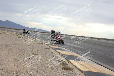 media/Sep-21-2025-Race Pace (Sun) [[98bf33ef95]]/Verified/3-Turn 11 Inside (850am)/